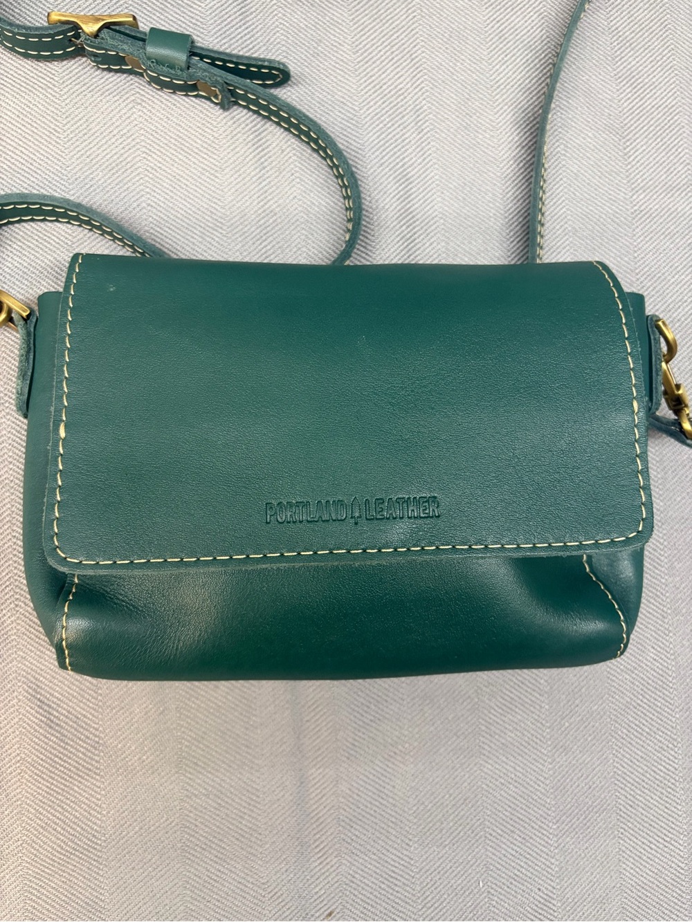 Portland leather Metro, mini Crossbody sea glass, green leather magnetic closure